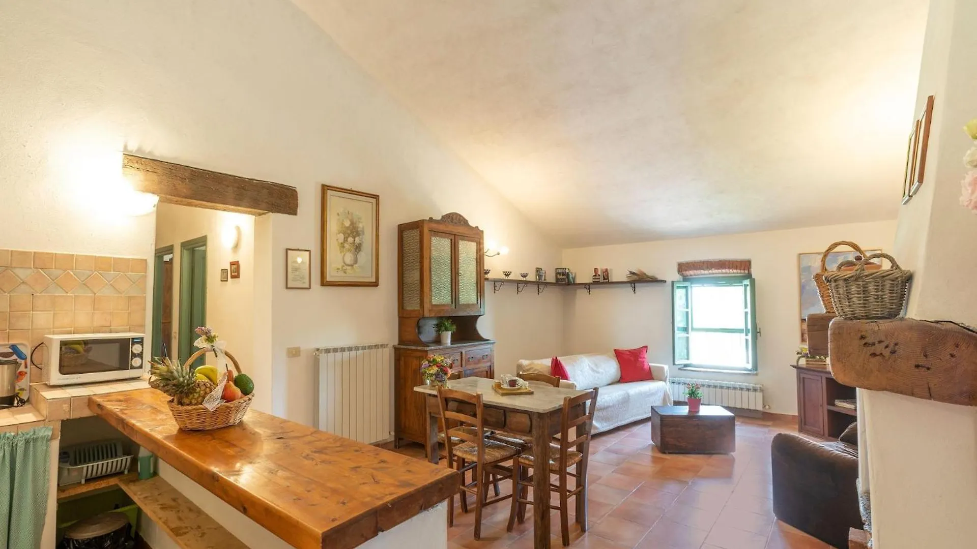 Holiday home Appealing Apartment In Collesalvetti With Garden Nugola Italy