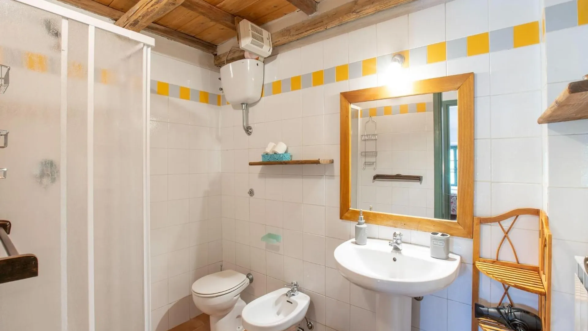 Holiday home Appealing Apartment In Collesalvetti With Garden Nugola Italy