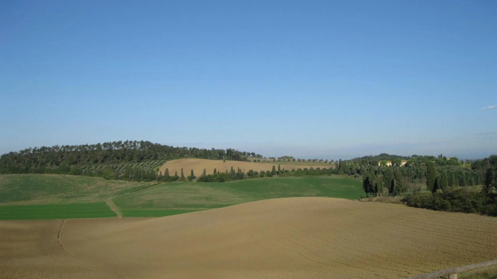 Appealing Apartment In Collesalvetti With Garden Nugola 0*,