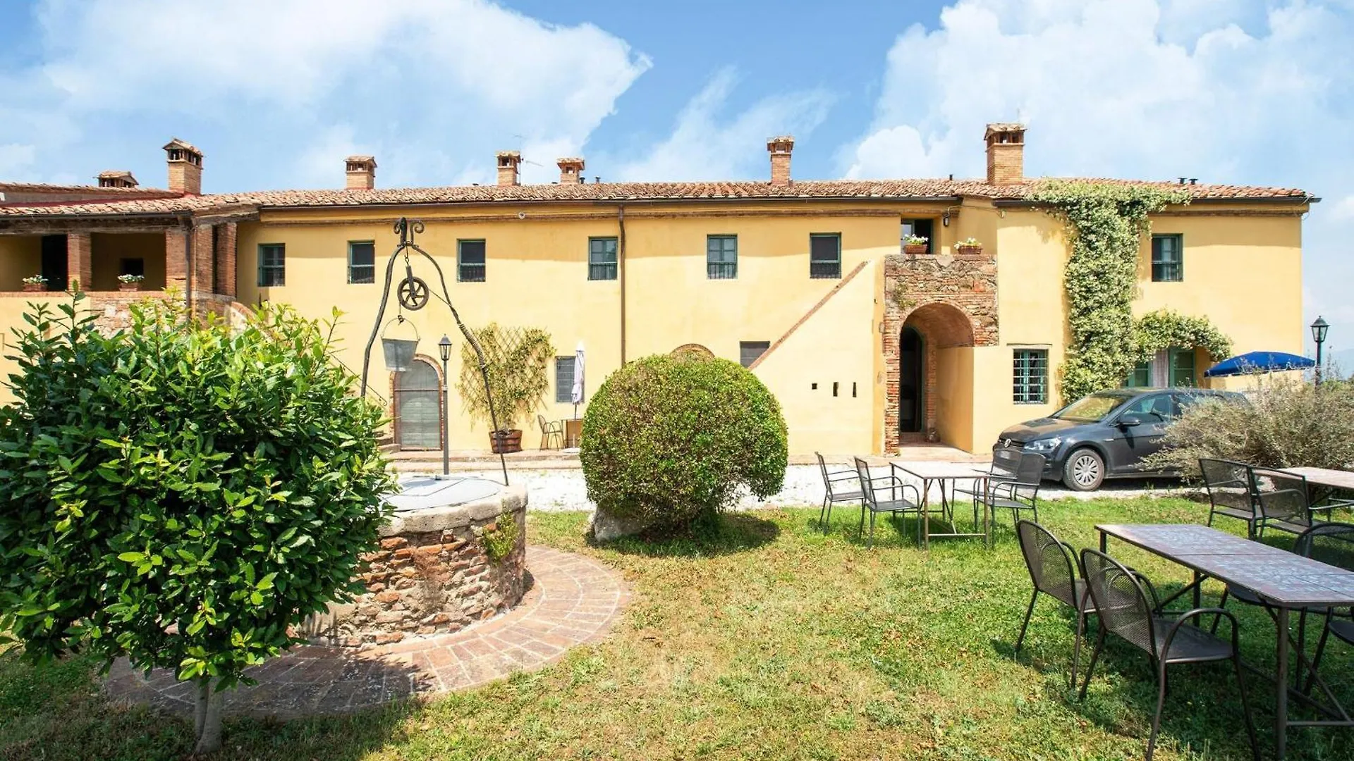 Appealing Apartment In Collesalvetti With Garden Nugola 0*,