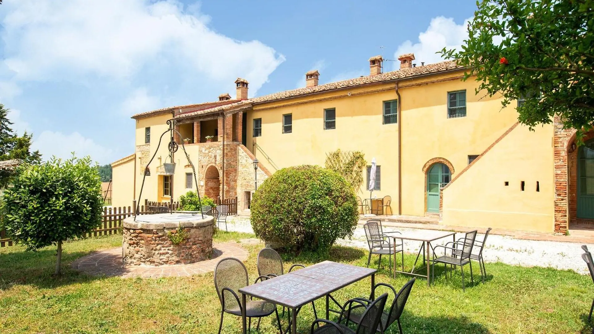 Appealing Apartment In Collesalvetti With Garden Nugola